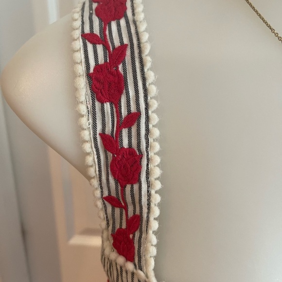 Forever 21 Women’s SZ M Top Bundle of 2 - Picture 14 of 16